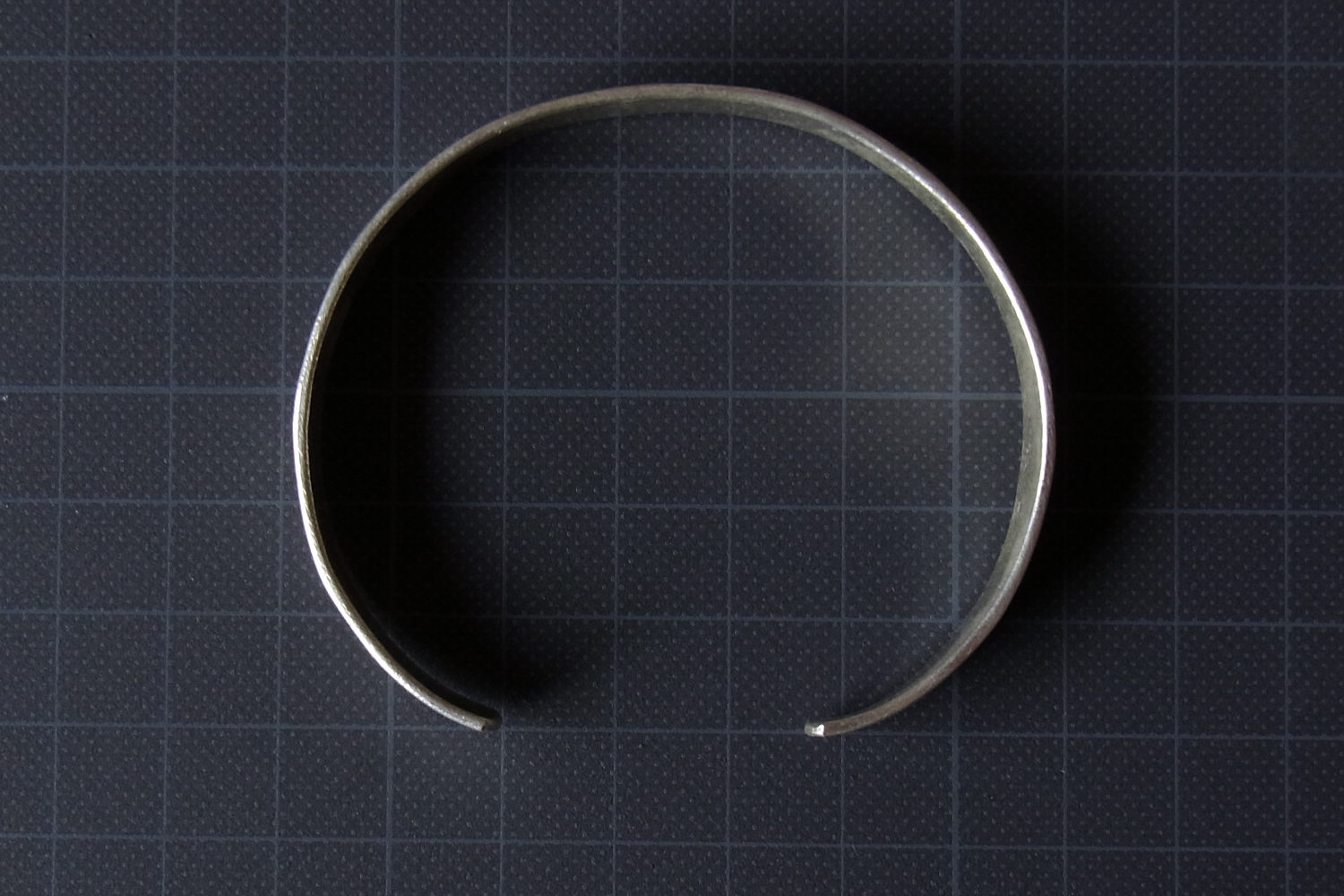 カレンシルバーバングル photo9カレン族シルバーバングル