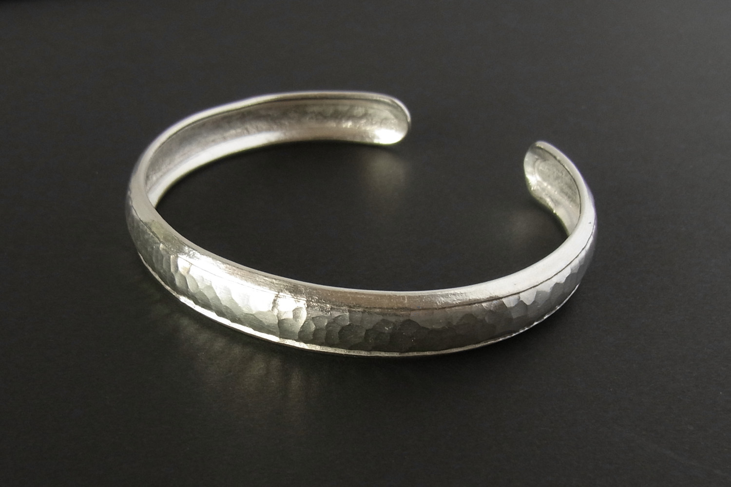 カレンシルバーバングル photo5カレン族シルバーバングル