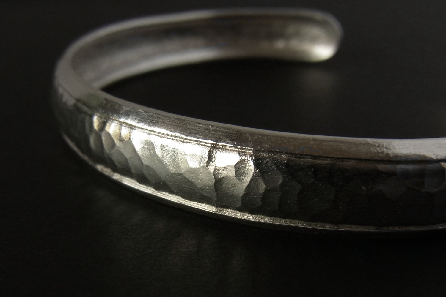 カレンシルバーバングル photo6カレン族シルバーバングル