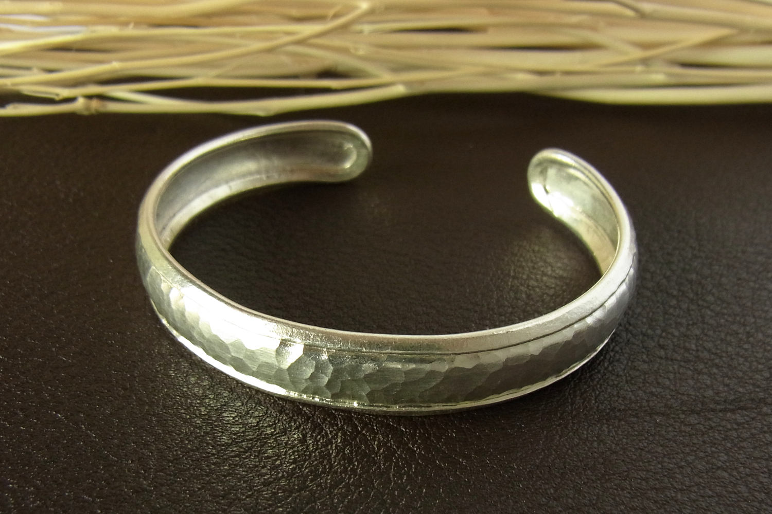 カレンシルバーバングル photo8カレン族シルバーバングル