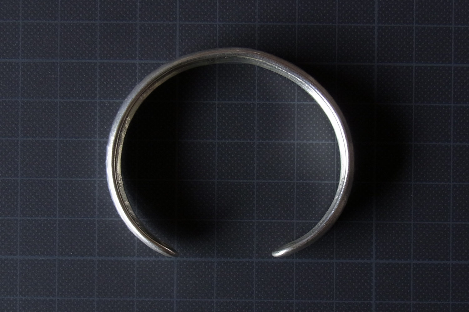 カレンシルバーバングル photo10カレン族シルバーバングル