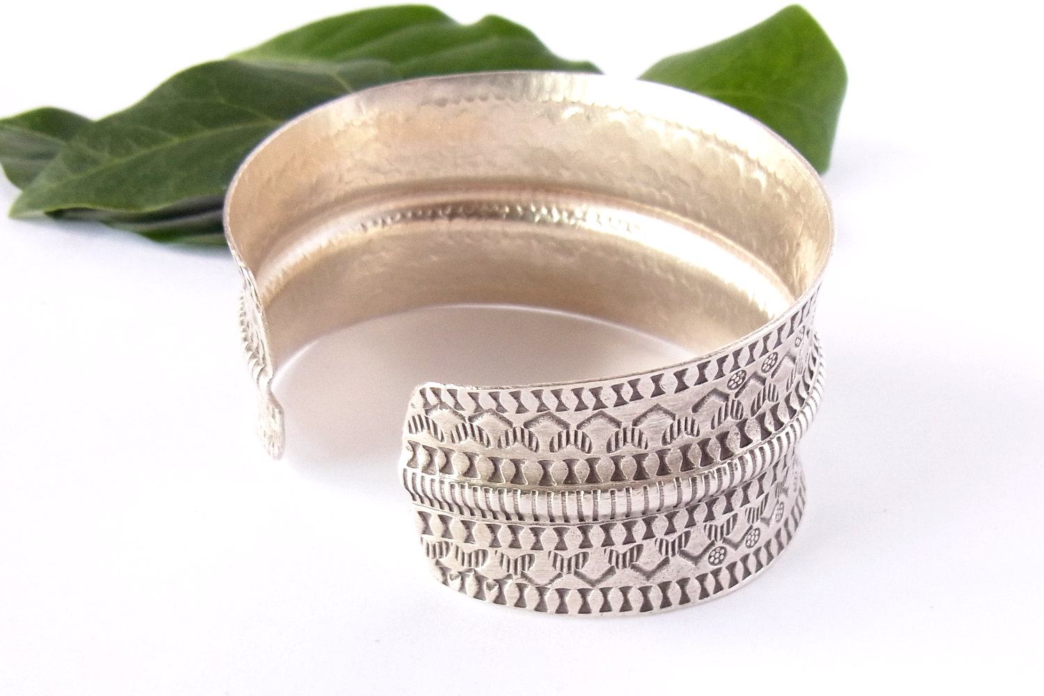 カレンシルバーバングル photo4カレン族シルバーバングル