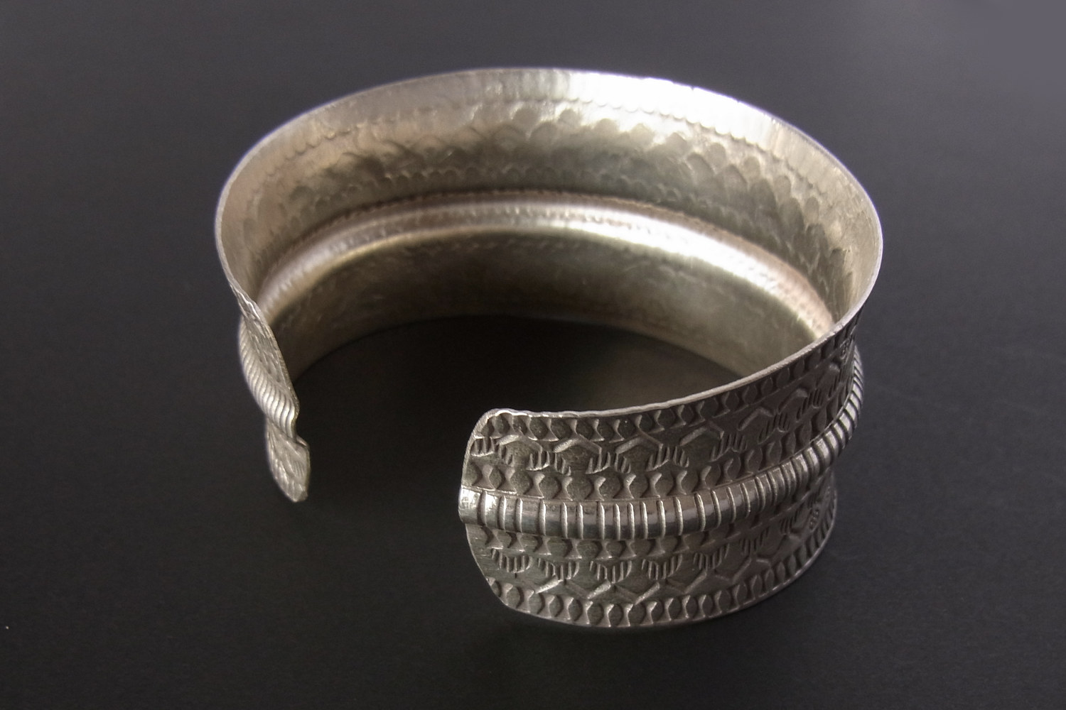 カレンシルバーバングル photo7カレン族シルバーバングル