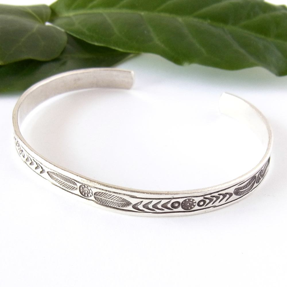 カレン族シルバーバングル