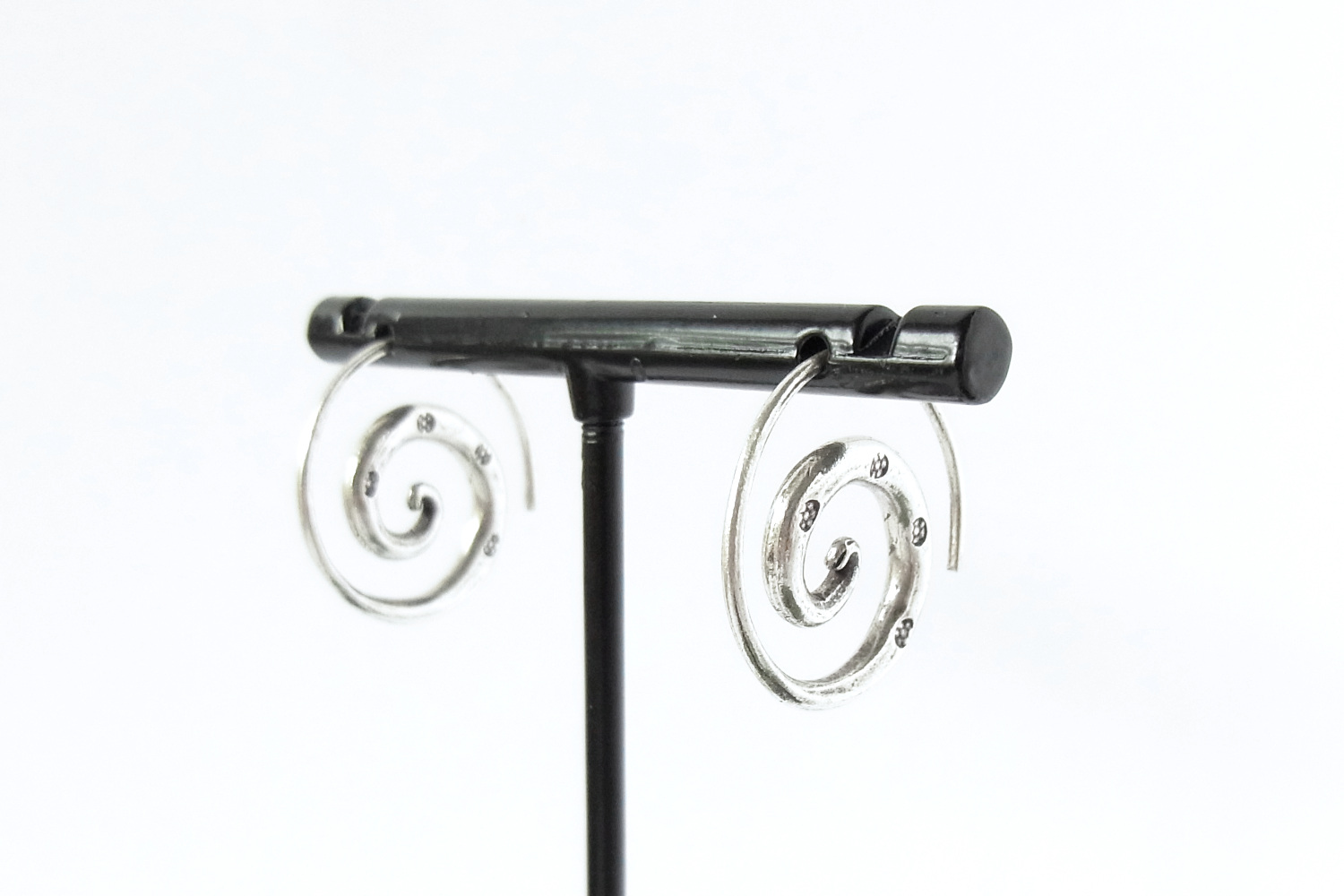 カレンシルバーピアス photo3カレン族シルバーピアス・イヤリング