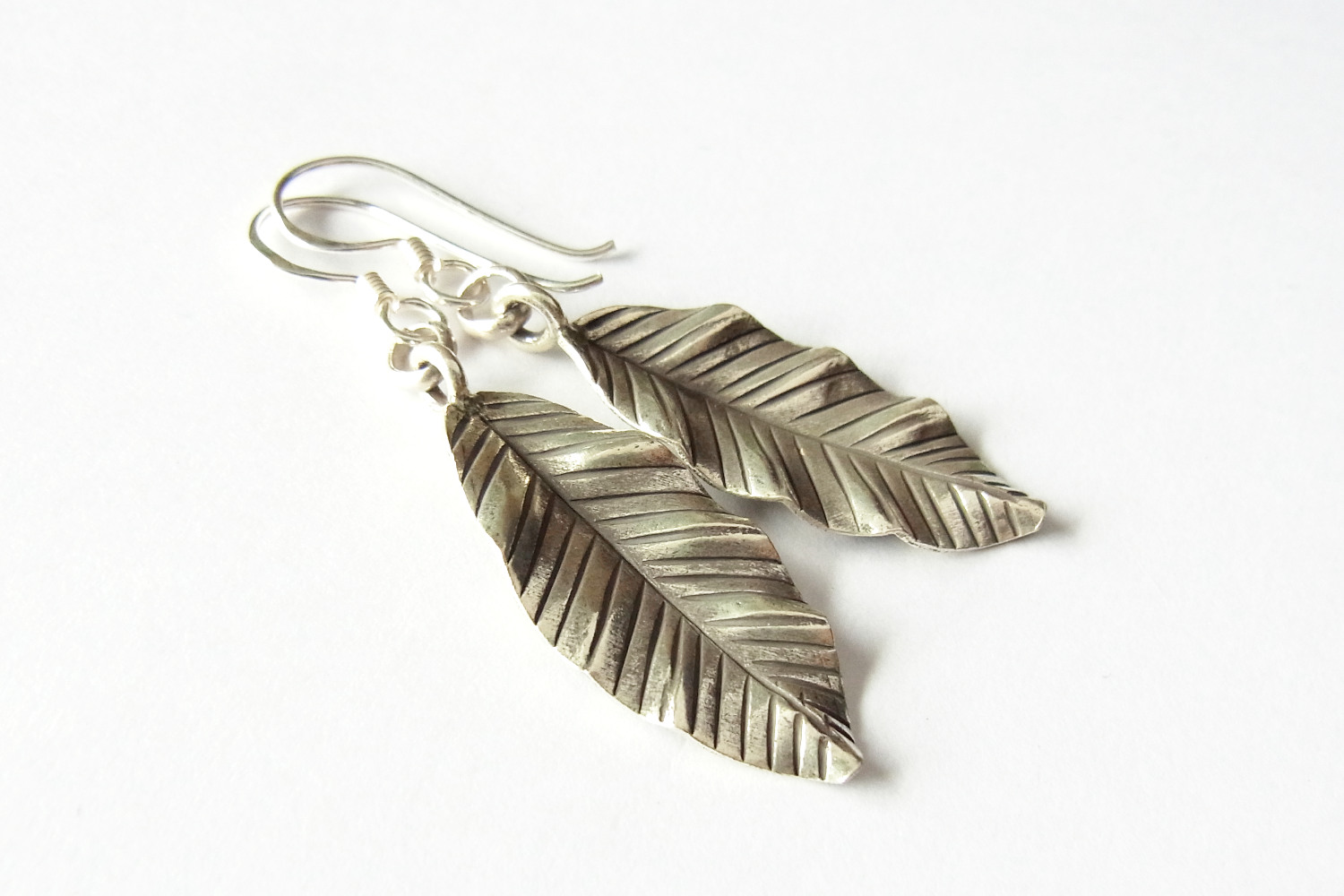 カレンシルバーピアス photo2カレン族シルバーピアス・イヤリング