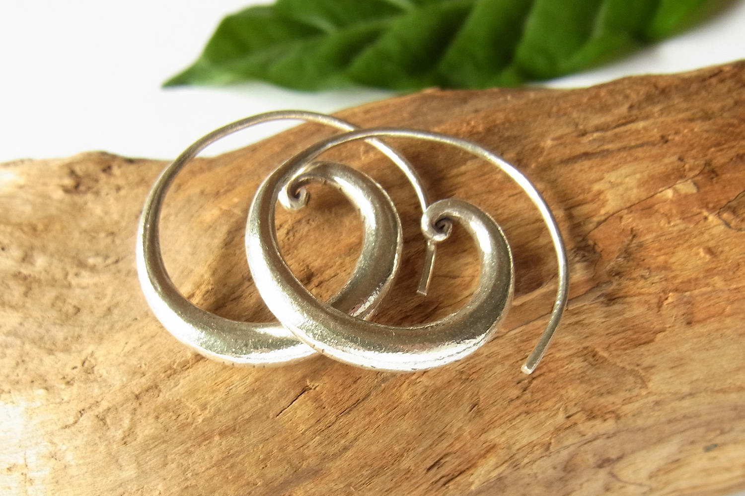 カレンシルバーピアス photo4カレン族シルバーピアス・イヤリング