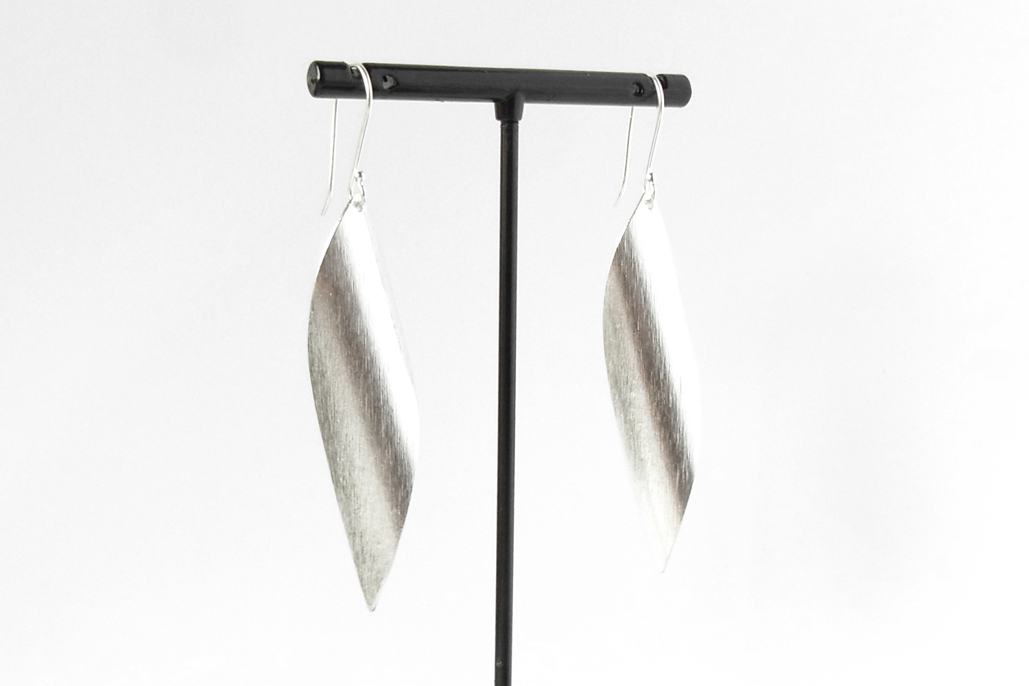 カレンシルバーピアス photo4カレン族シルバーピアス・イヤリング