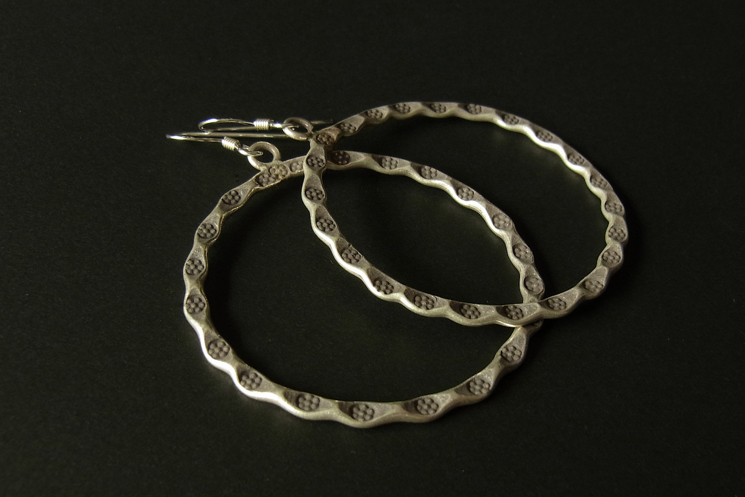 カレンシルバーピアス photo6カレン族シルバーピアス・イヤリング