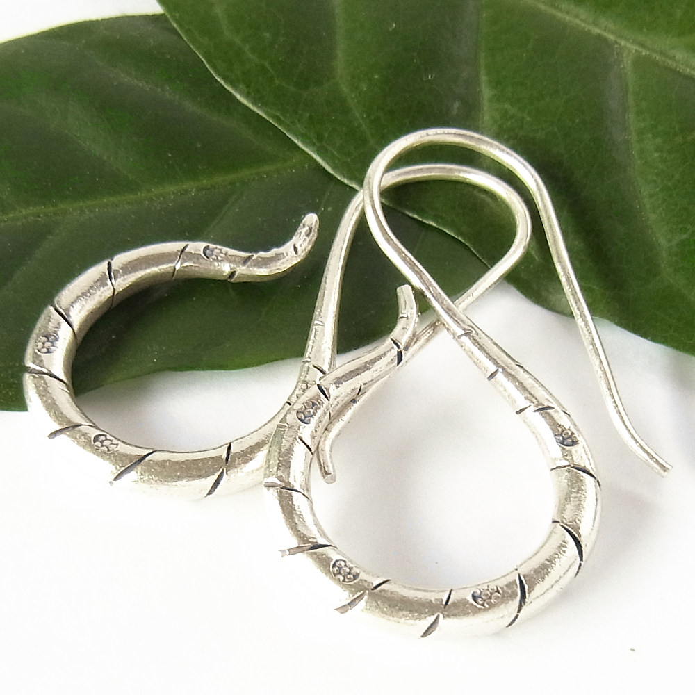 カレン族シルバーピアス