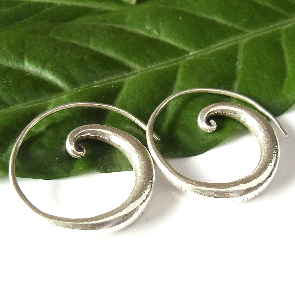 カレン族シルバーピアス