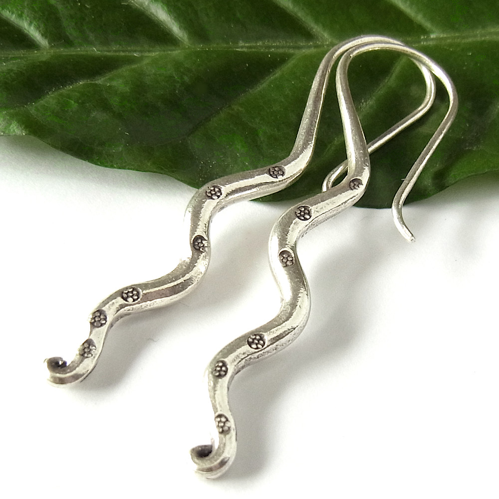 カレン族シルバーピアス