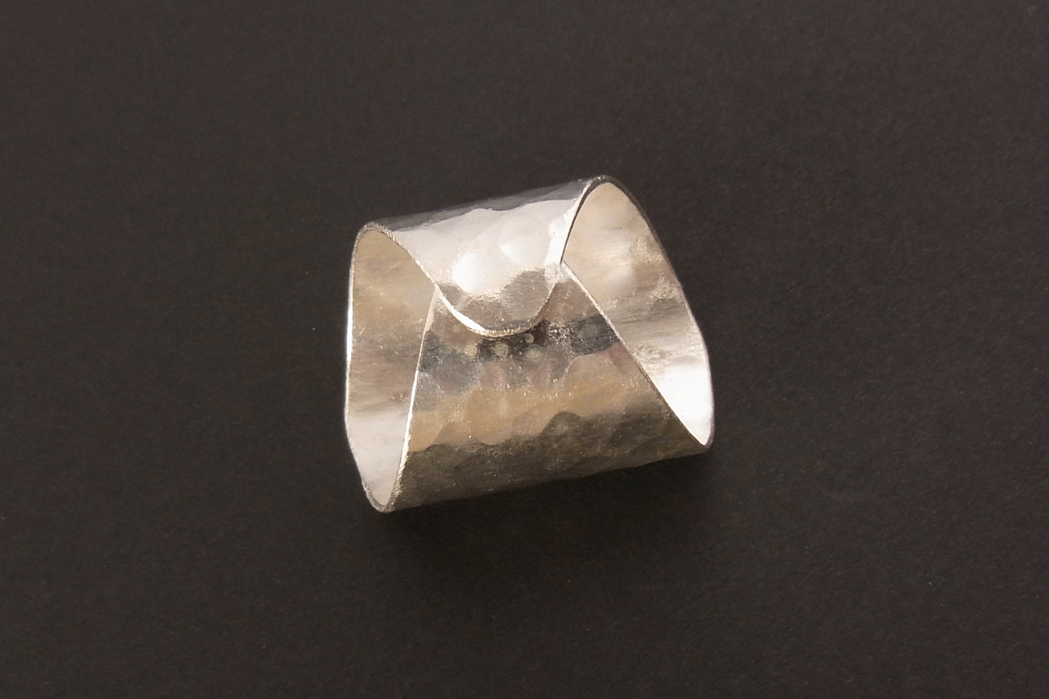 カレンシルバーリング photo5カレン族シルバーリング