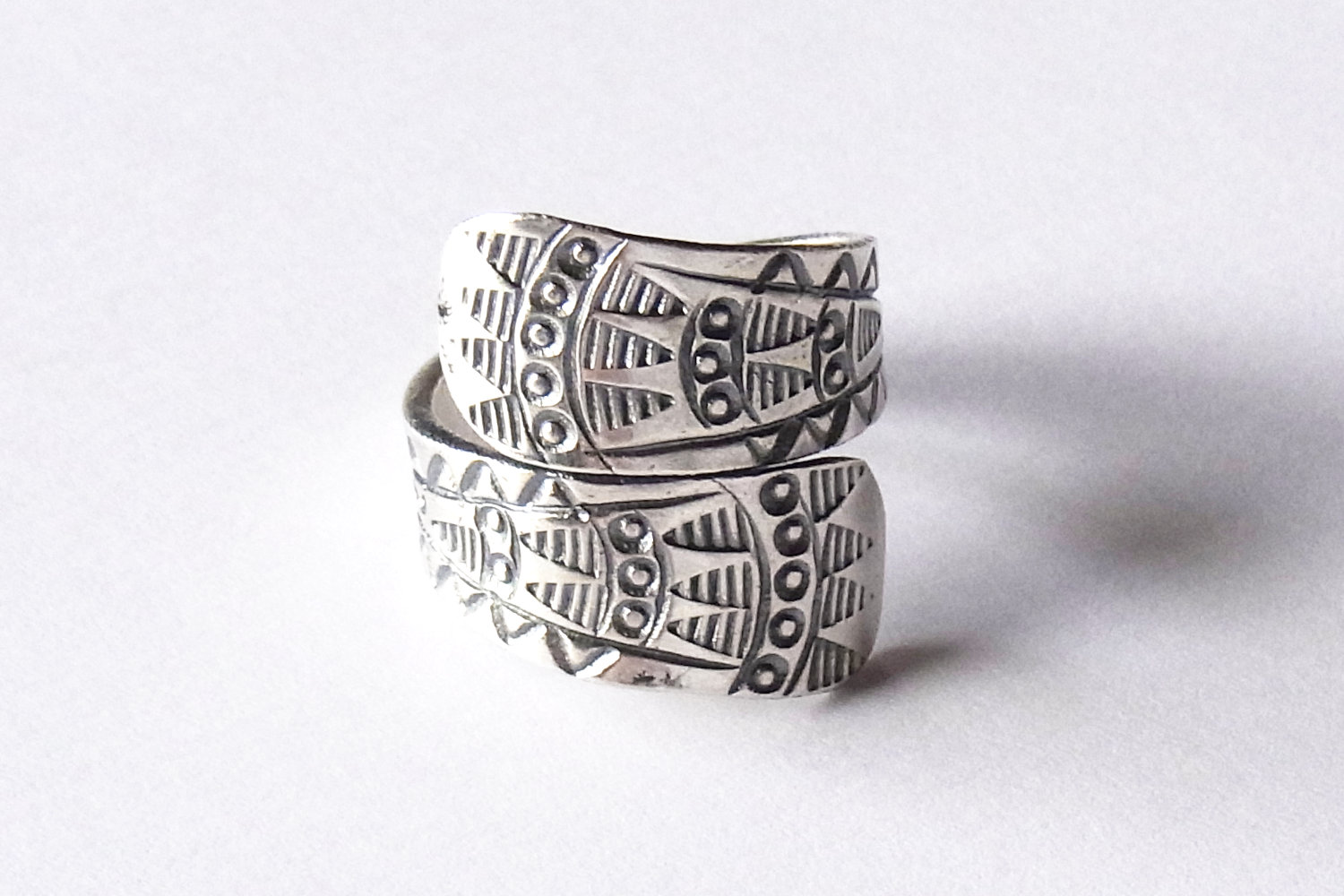 カレンシルバーリング photo2カレン族シルバーリング