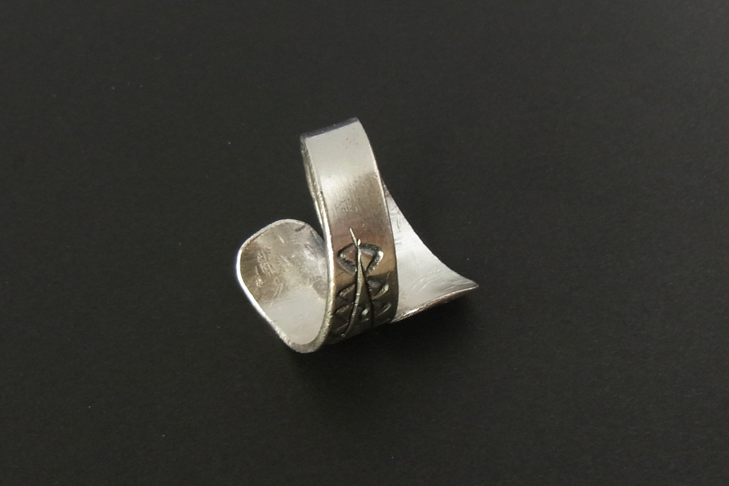 カレンシルバーリング photo5カレン族シルバーリング