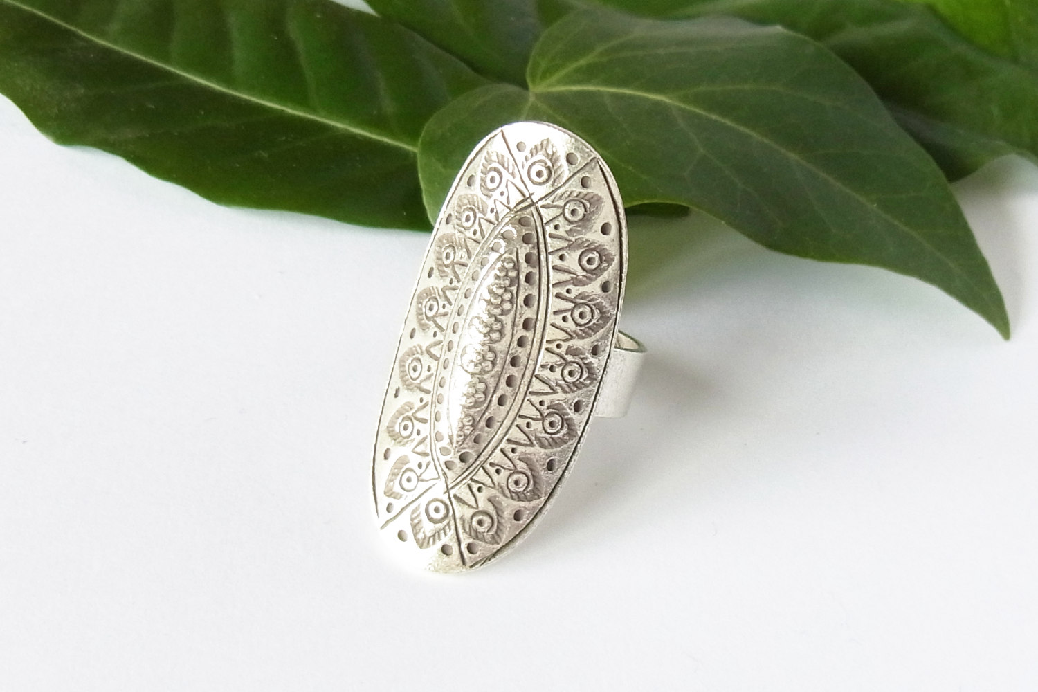 カレンシルバーリング photo1カレン族シルバーリング