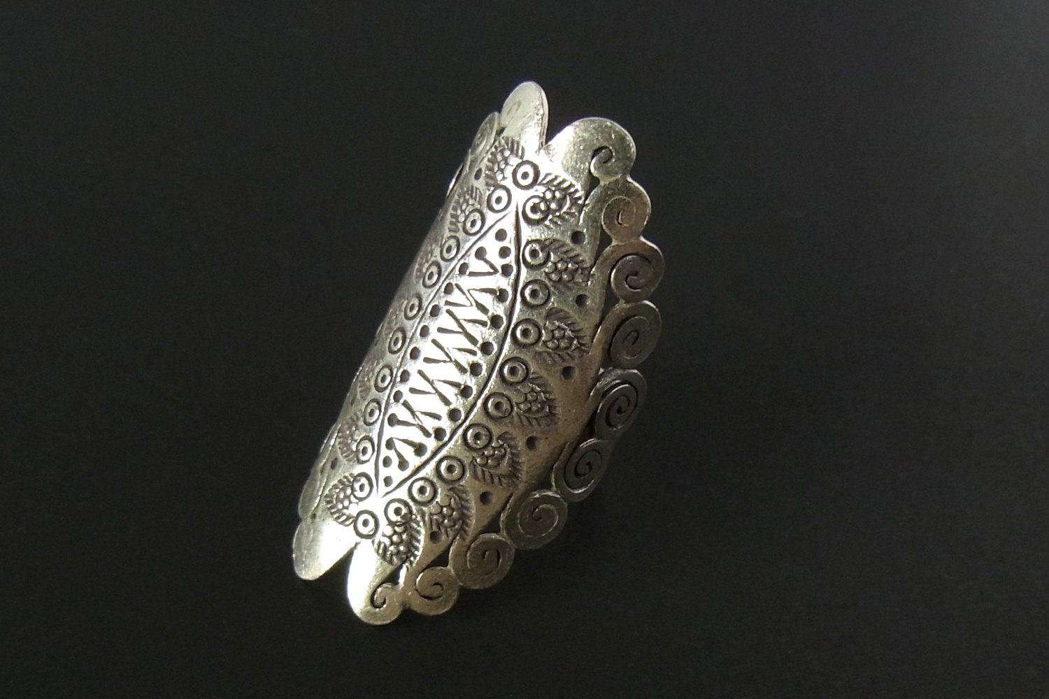 カレンシルバーリング photo4カレン族シルバーリング