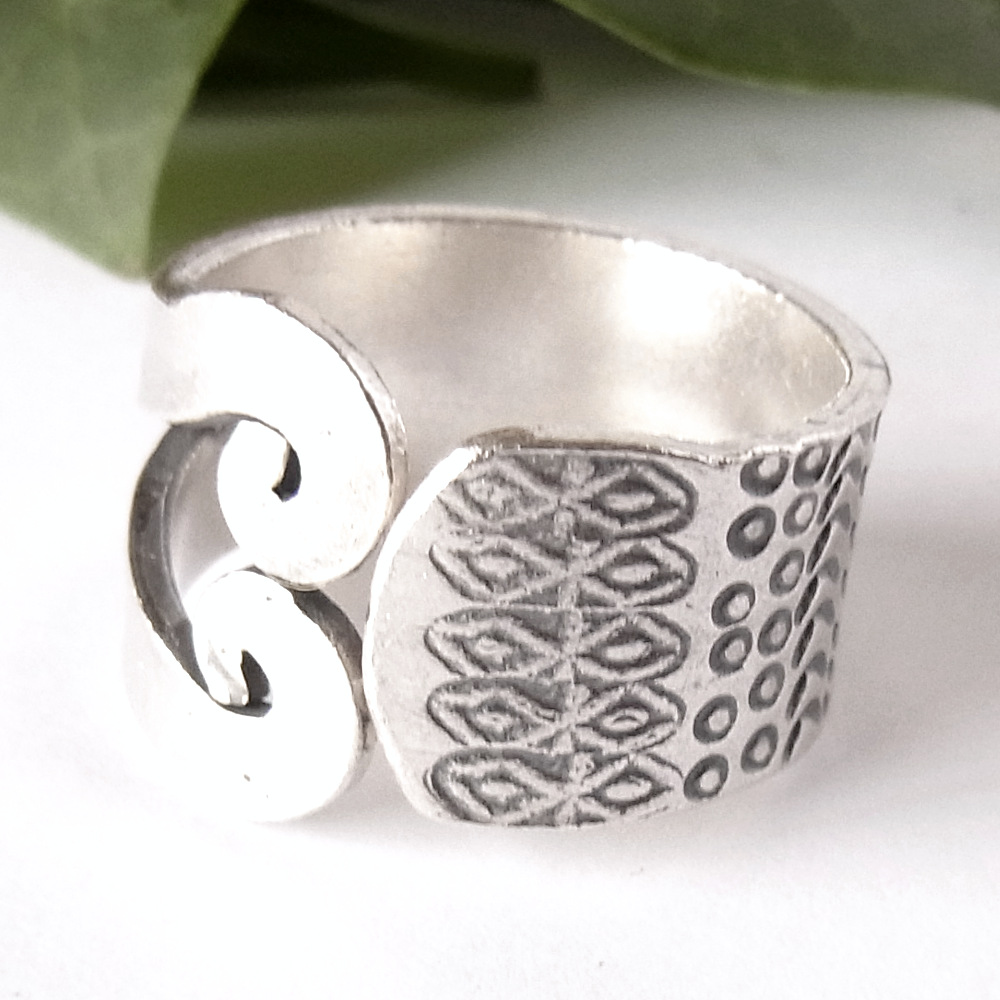 カレン族シルバーリング