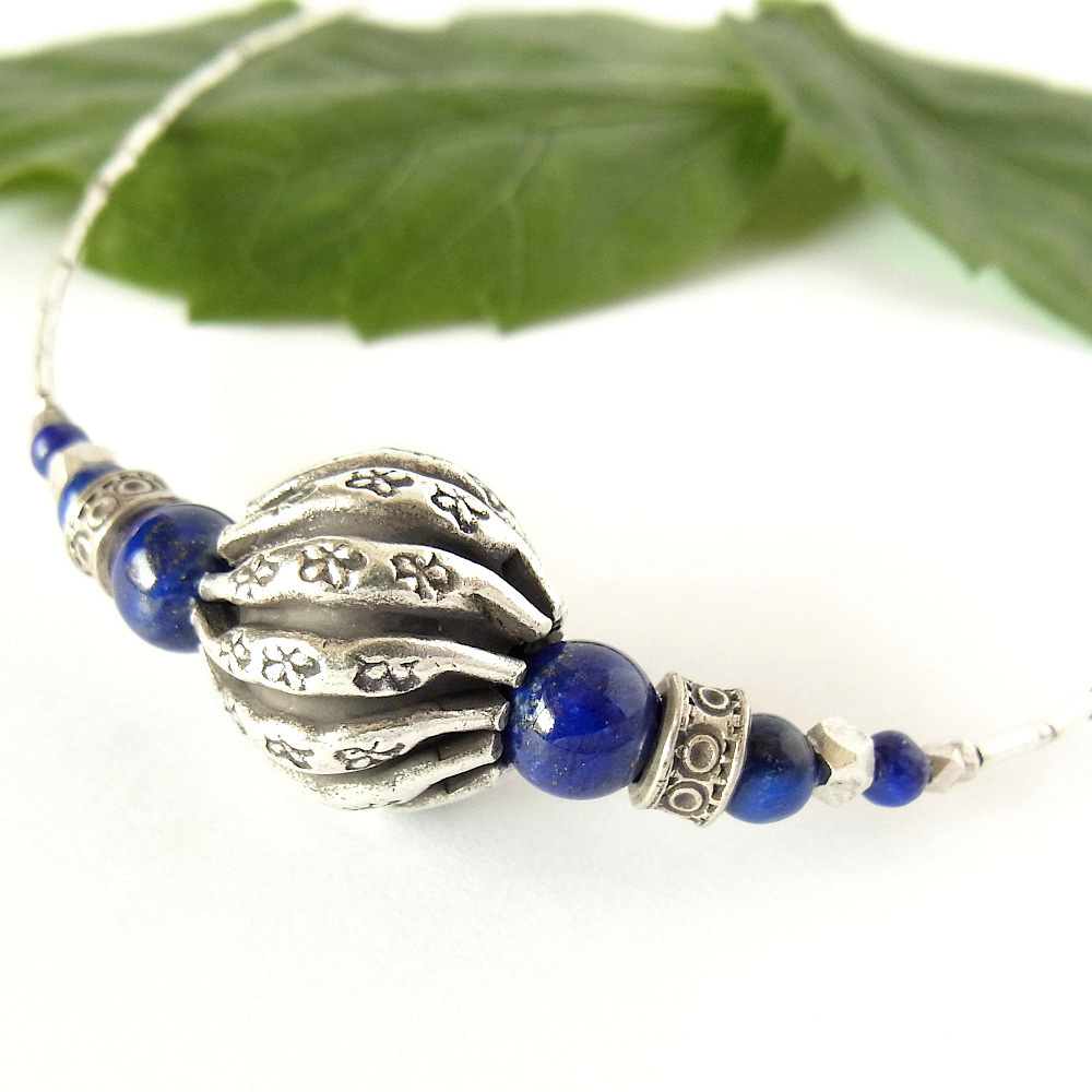 カレン族シルバー＆ラピスラズリのシルバーネックレス