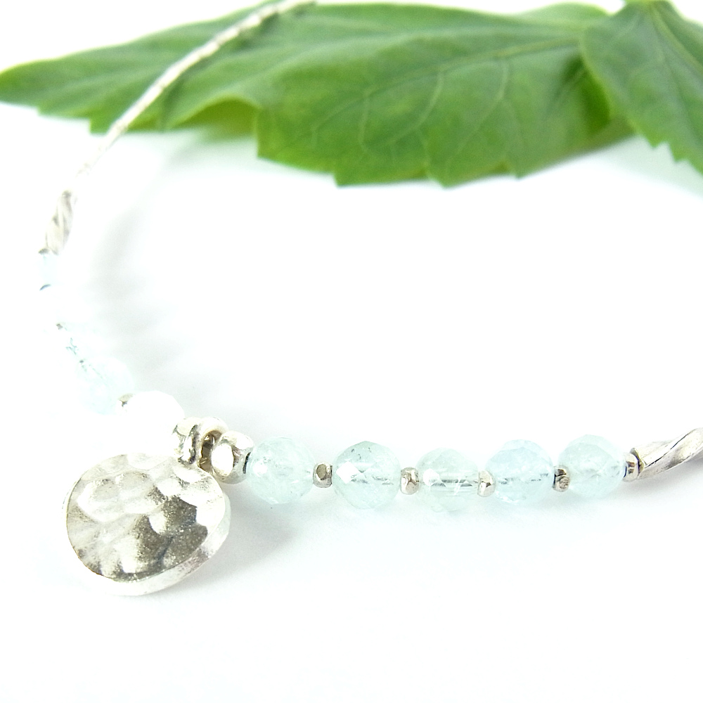 カレン族シルバー＆アクアマリンのシルバーネックレス