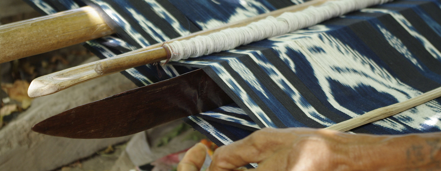 スンバ島の織物～インドネシアのスンバ島でつくられた芸術性あふれる 